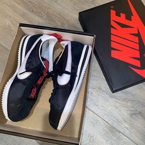 NIKE CORTEZ KENNY 3s